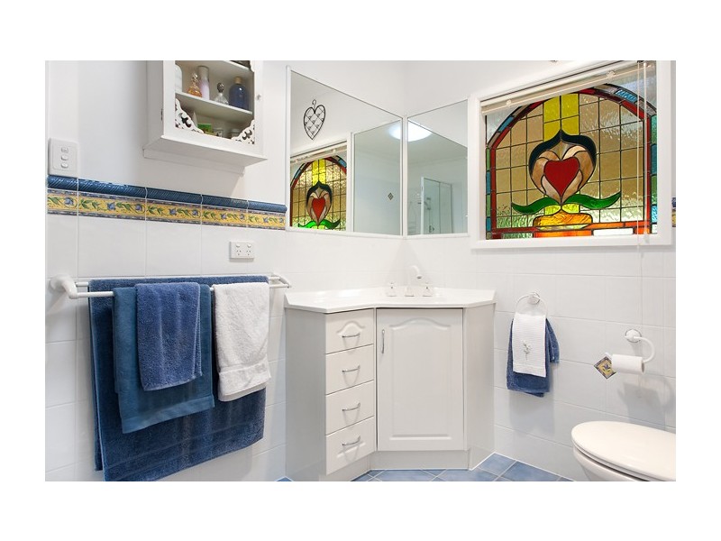 11 Boxsell Rise, Sunrise Beach QLD 4567