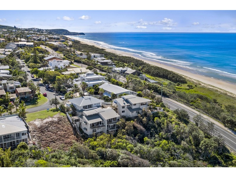 6 Corsair Crescent, Sunrise Beach QLD 4567