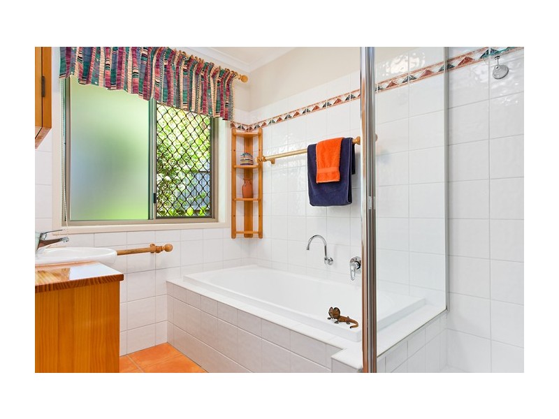 35 Woodlark Rise, Sunrise Beach QLD 4567