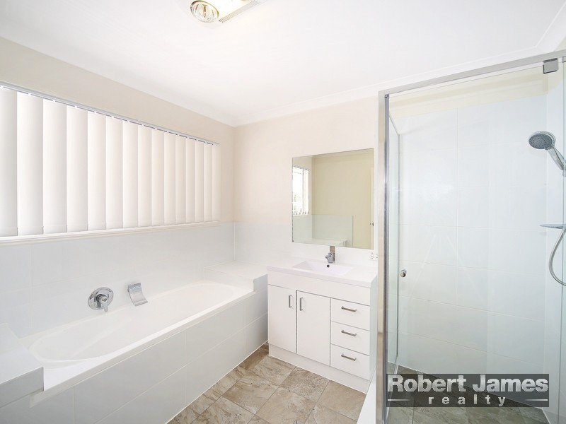 11 Jacaranda Place, Tewantin QLD 4565