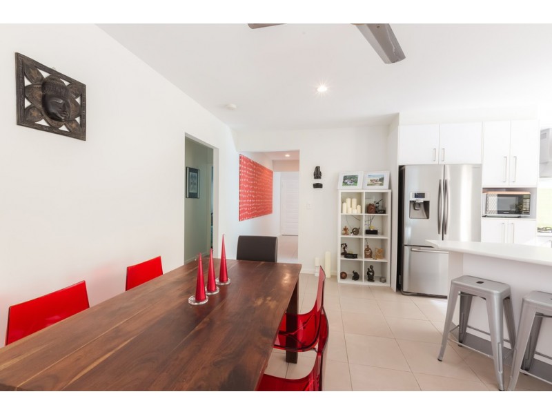 8 Eagleford Court, Peregian Springs QLD 4573