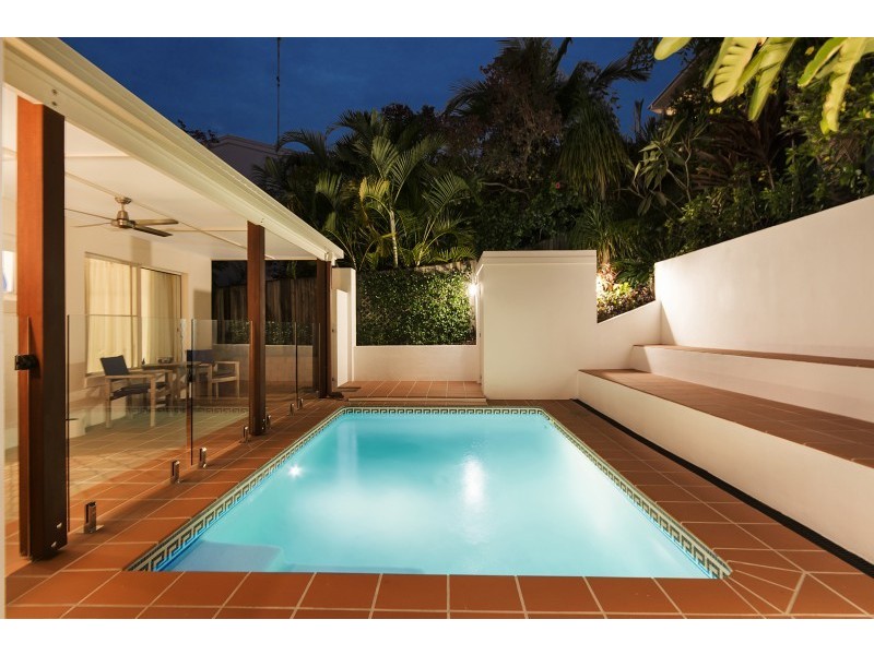 10 Warana Street, Noosa Heads QLD 4567