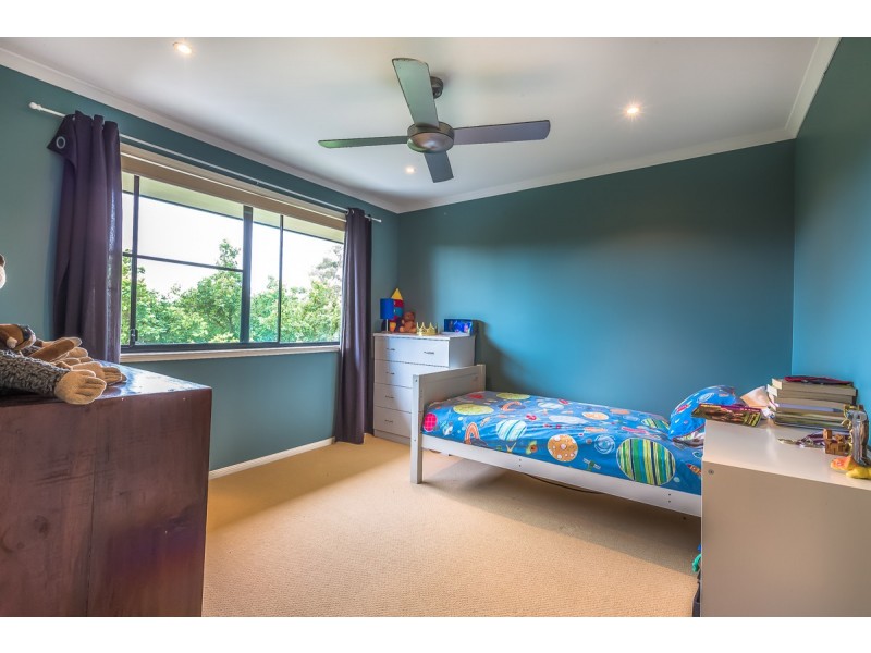 33 Crestview Drive, Peregian Springs QLD 4573