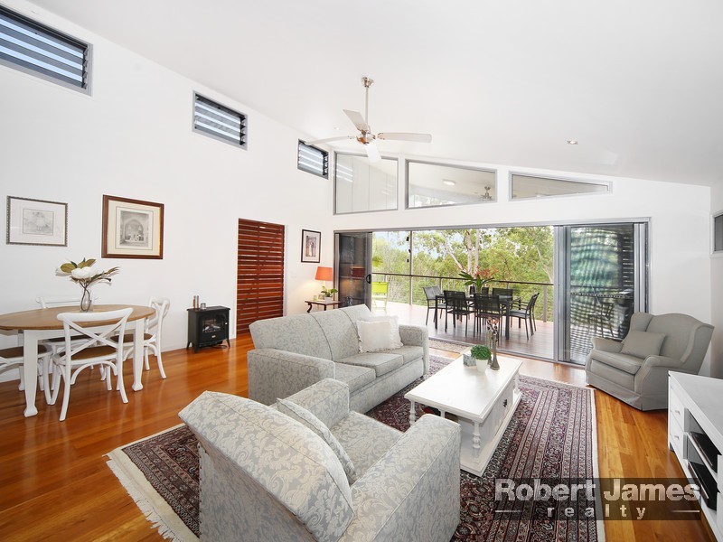 16 Woongar Street, Boreen Point QLD 4565