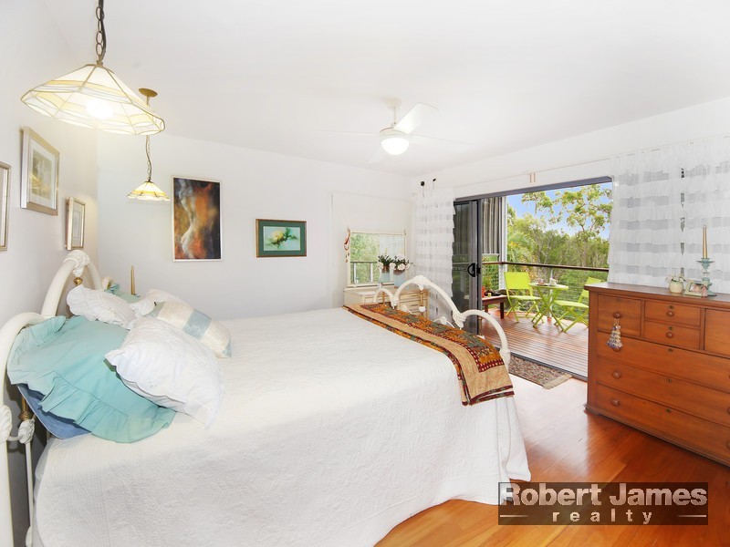 16 Woongar Street, Boreen Point QLD 4565