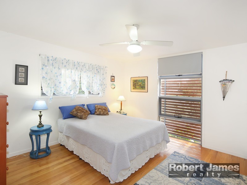 16 Woongar Street, Boreen Point QLD 4565