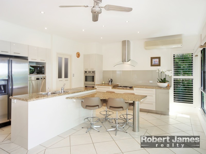 6 Bonavista Crescent, Doonan QLD 4562