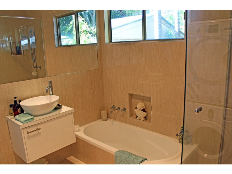 1/19 Nebula Street, Sunshine Beach QLD 4567