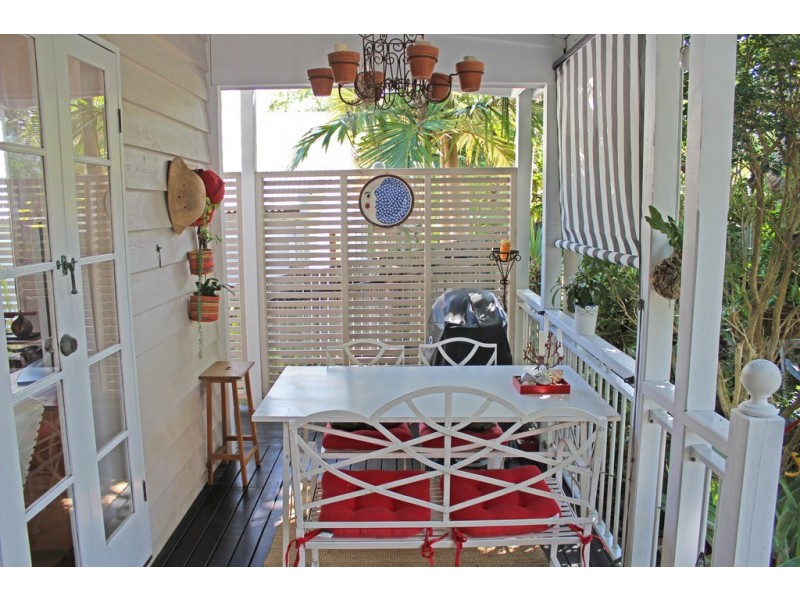 1/19 Nebula Street, Sunshine Beach QLD 4567