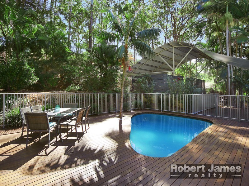 9 Hinterland Close, Tinbeerwah QLD 4563