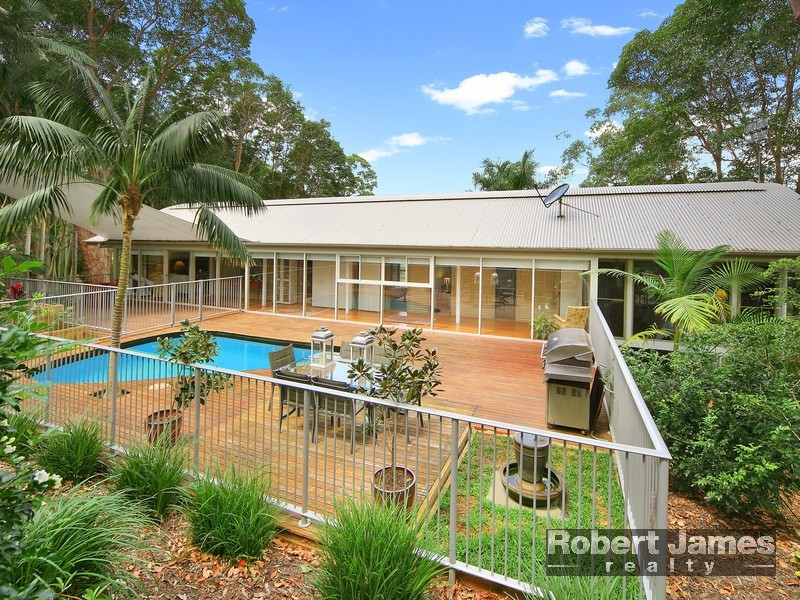 9 Hinterland Close, Tinbeerwah QLD 4563