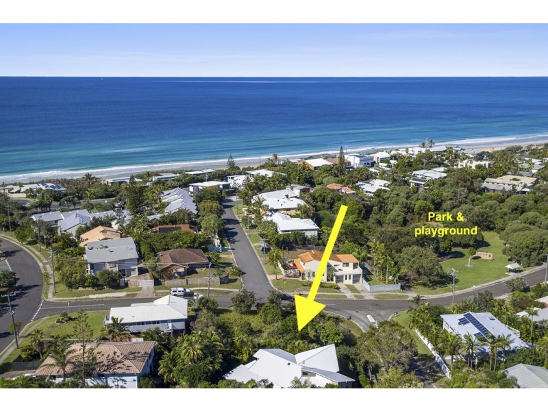 4 Orient Drive, Sunrise Beach QLD 4567
