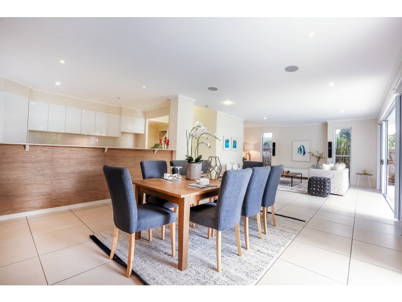 89 The Avenue, Peregian Springs QLD 4573