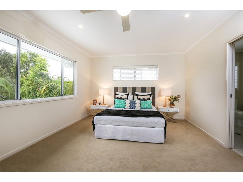 89 The Avenue, Peregian Springs QLD 4573