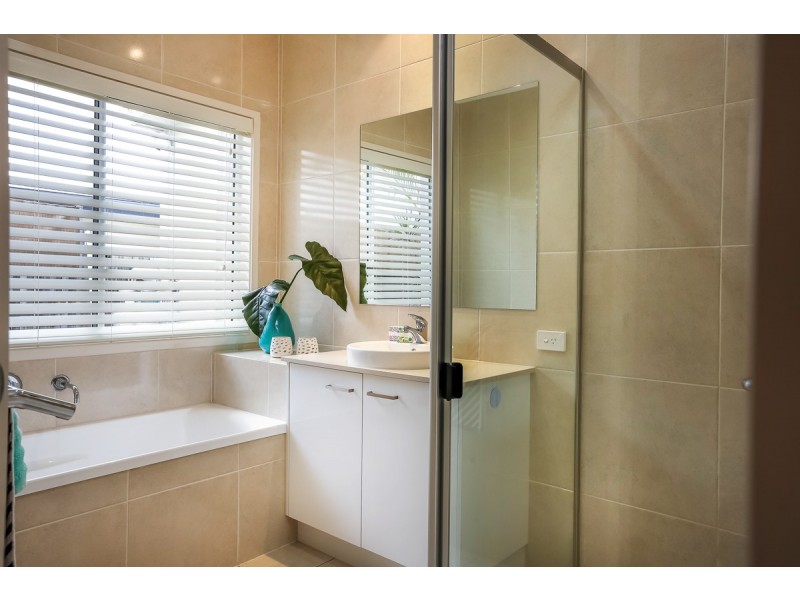 89 The Avenue, Peregian Springs QLD 4573