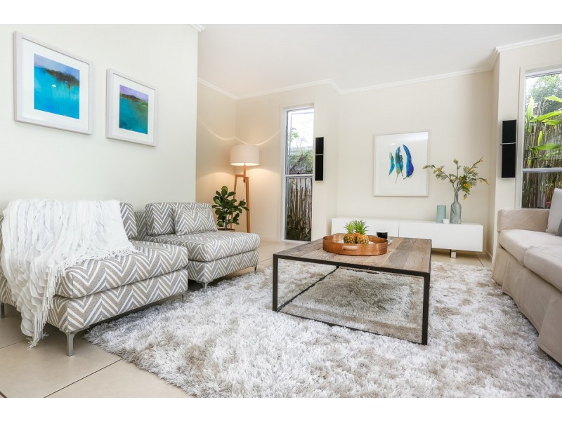 89 The Avenue, Peregian Springs QLD 4573