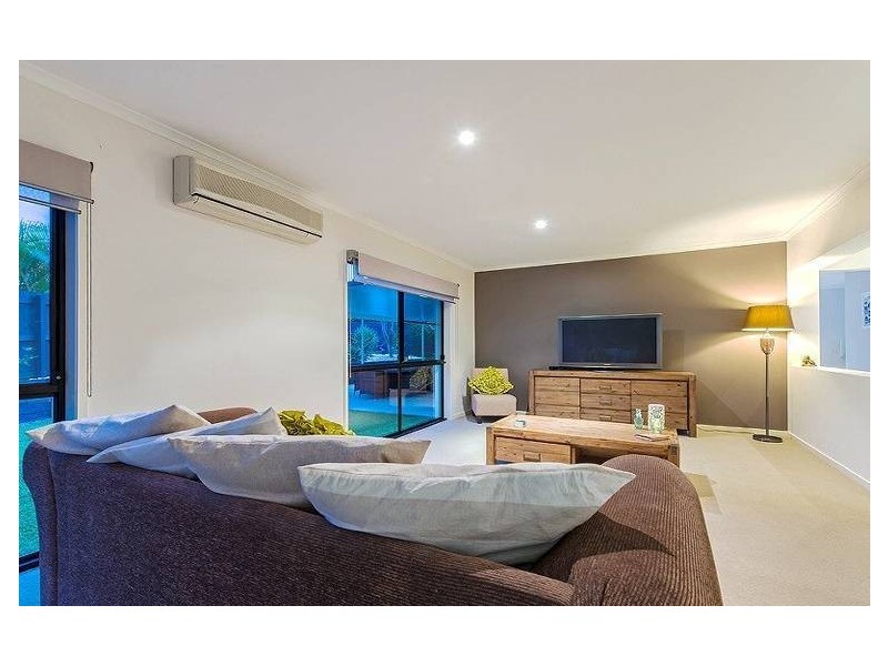 4 Pebble Court, Peregian Springs QLD 4573