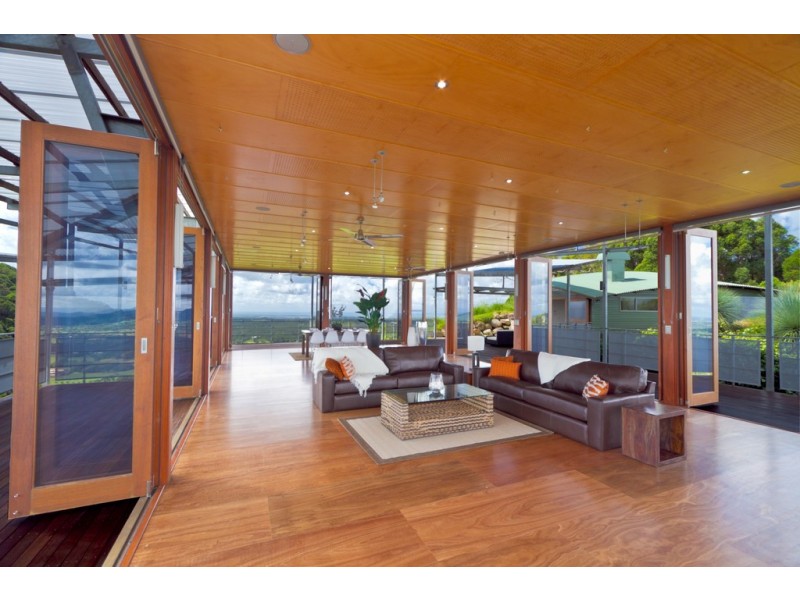 111 Lukes Road, Cooroy Mountain QLD 4563