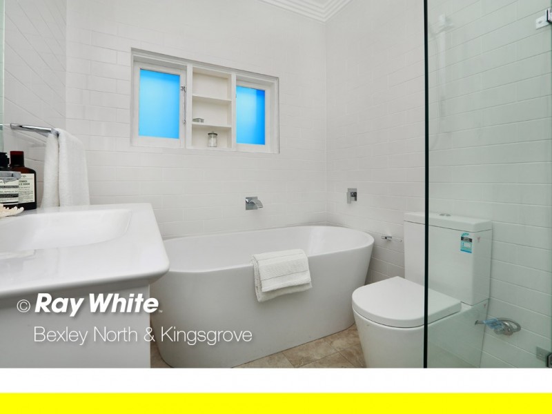 9 Moreton Avenue, Kingsgrove NSW 2208