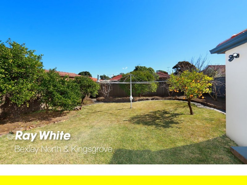 28 New England Drive, Kingsgrove NSW 2208