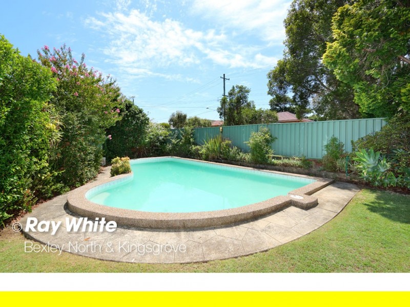 3 Monaro Avenue, Kingsgrove NSW 2208