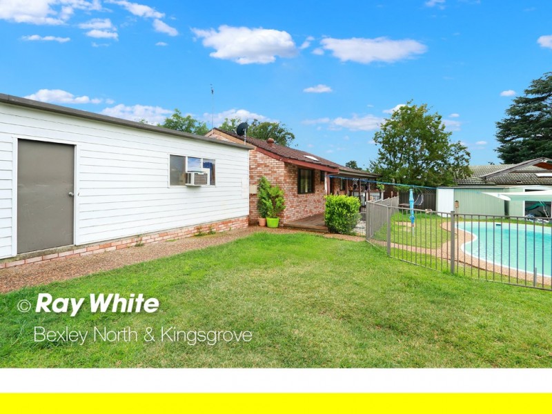 83 Kennedy Street, Picnic Point NSW 2213