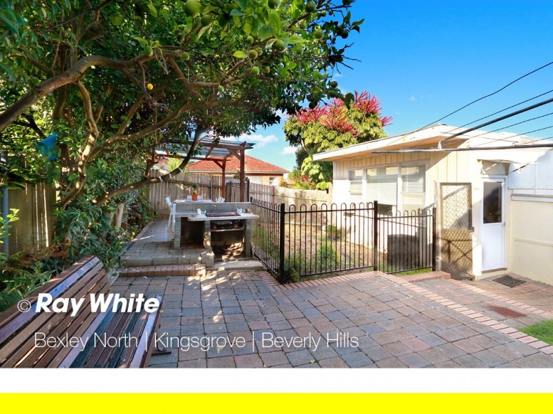 14 Bobadah Street, Kingsgrove NSW 2208
