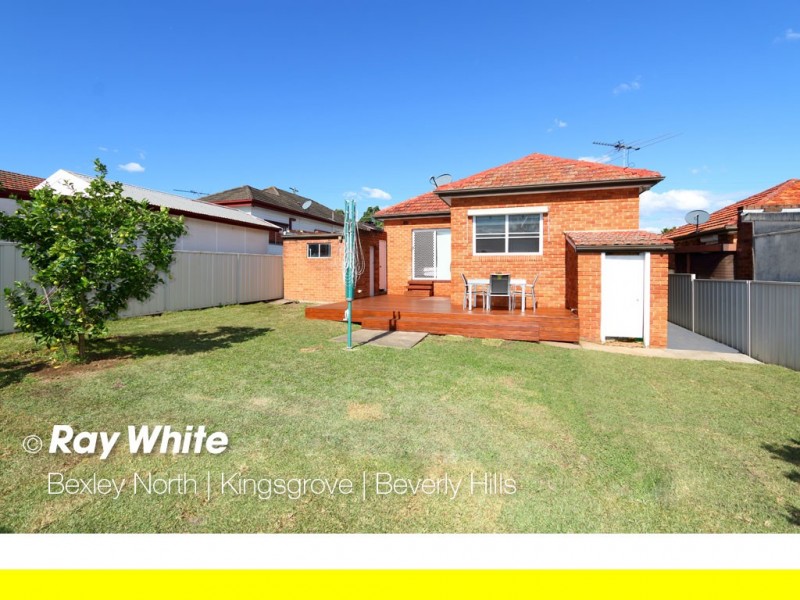 6 Simmons Road, Kingsgrove NSW 2208