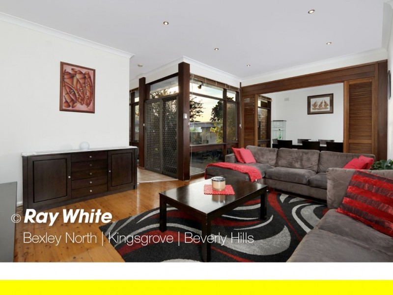 2 Waycott Avenue, Kingsgrove NSW 2208