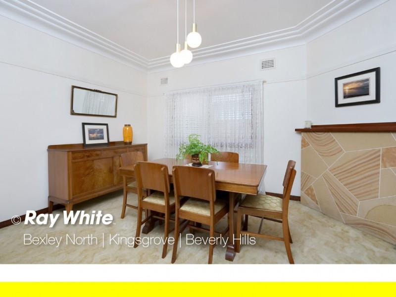 4 Simmons Road, Kingsgrove NSW 2208