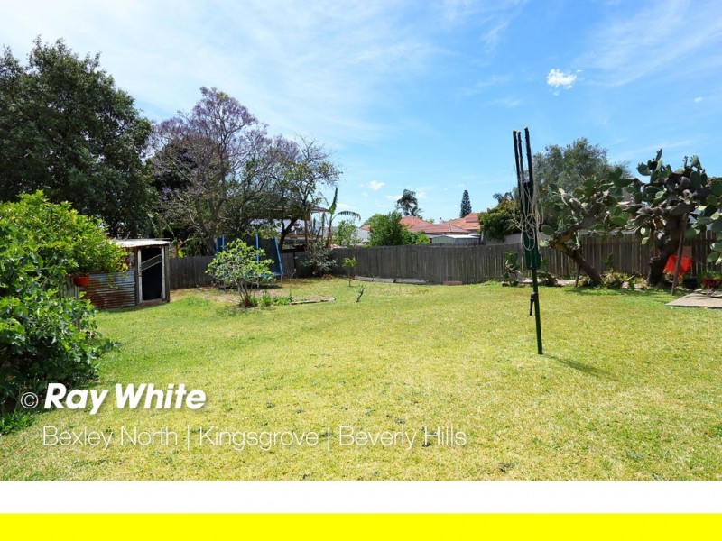 27 Dunkirk Avenue, Kingsgrove NSW 2208
