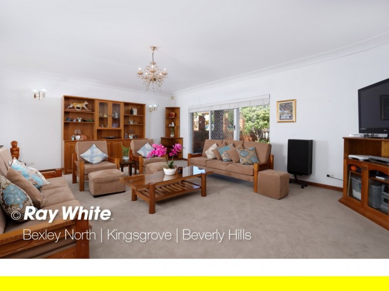 15 Olive Street, Kingsgrove NSW 2208