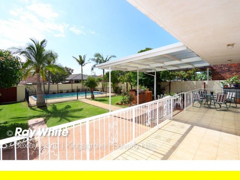 15 Olive Street, Kingsgrove NSW 2208