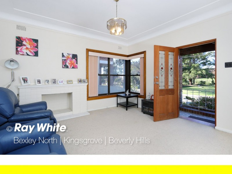 9 Margaret Street, Kingsgrove NSW 2208