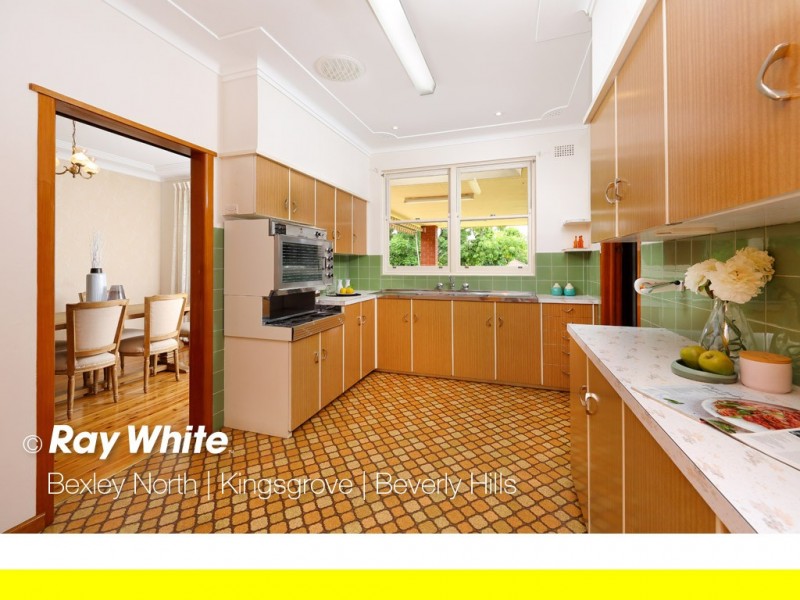 8 Staples Street, Kingsgrove NSW 2208