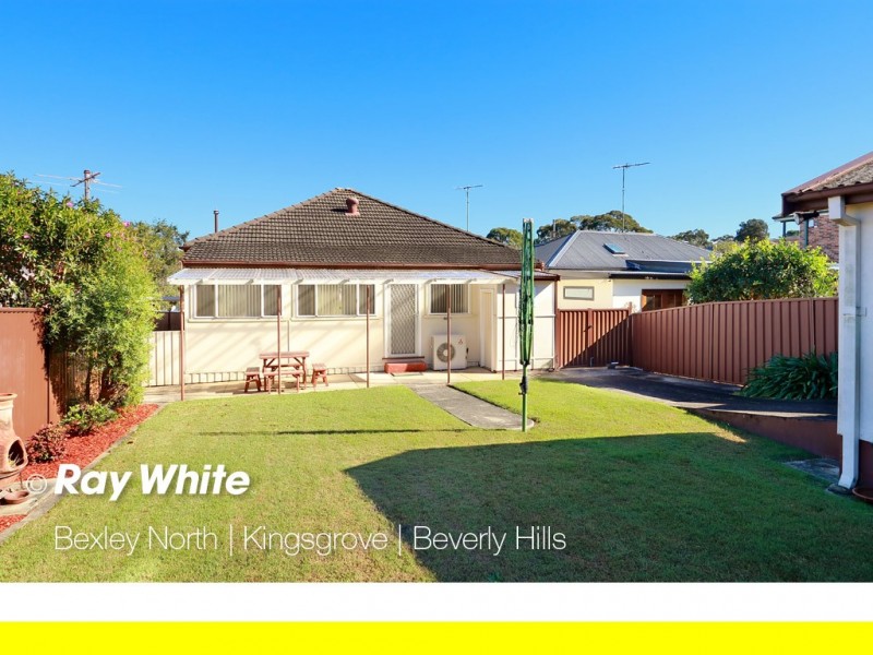 67 Glamis Street, Kingsgrove NSW 2208