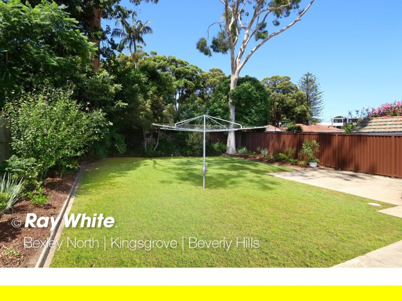 11 Glenwall Street, Kingsgrove NSW 2208