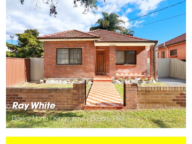19 Karingal Street, Kingsgrove NSW 2208