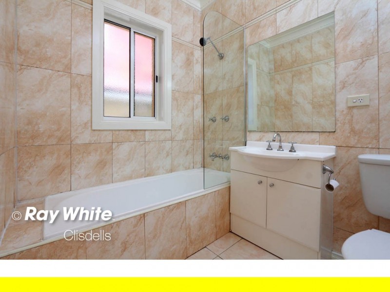 8 Bonds Road, Roselands NSW 2196