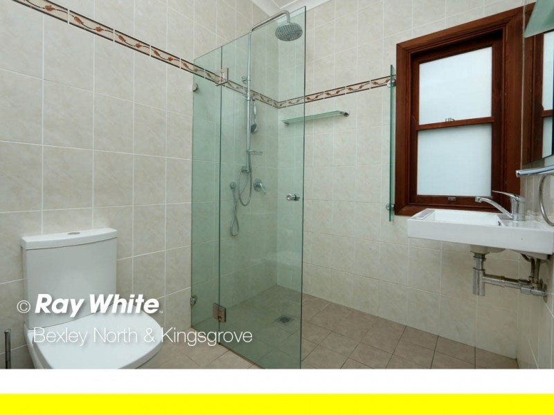 10 Nairn Street, Kingsgrove NSW 2208