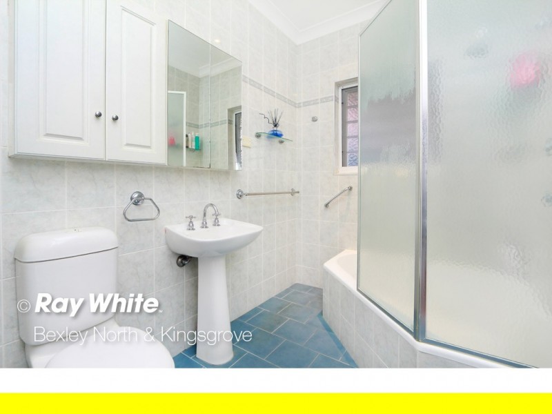 14 Glamis Street, Kingsgrove NSW 2208