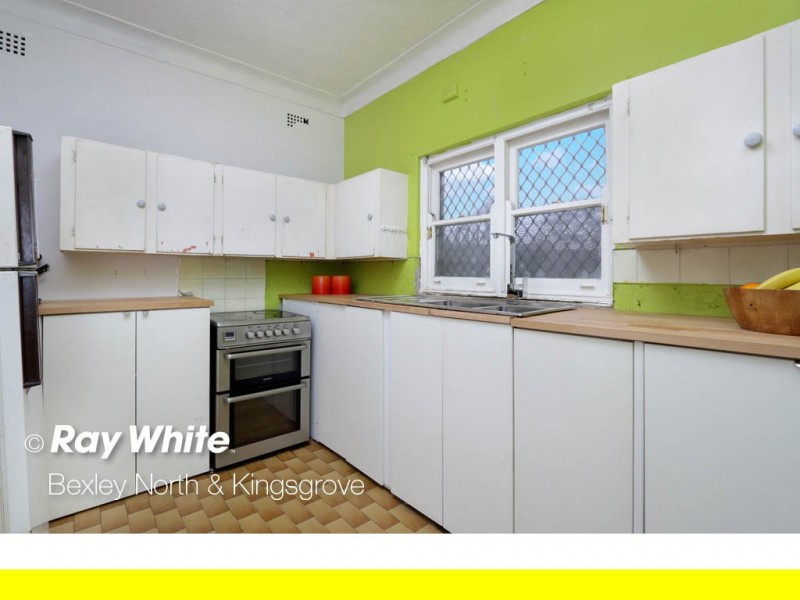 12 Turon Avenue, Kingsgrove NSW 2208