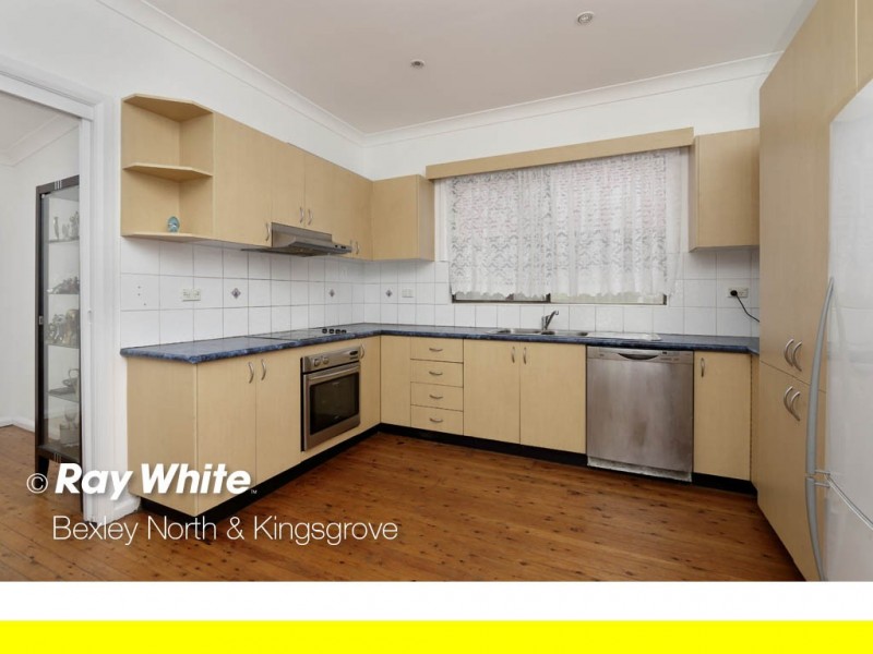 13 Bonalbo Street, Kingsgrove NSW 2208