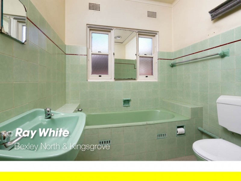 72 Staples Street, Kingsgrove NSW 2208