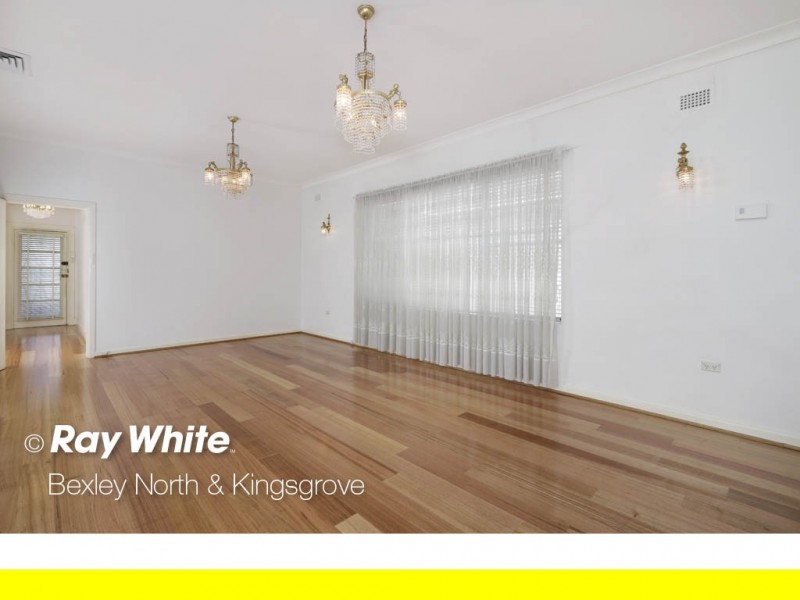 72 Rosemeath Avenue, Kingsgrove NSW 2208