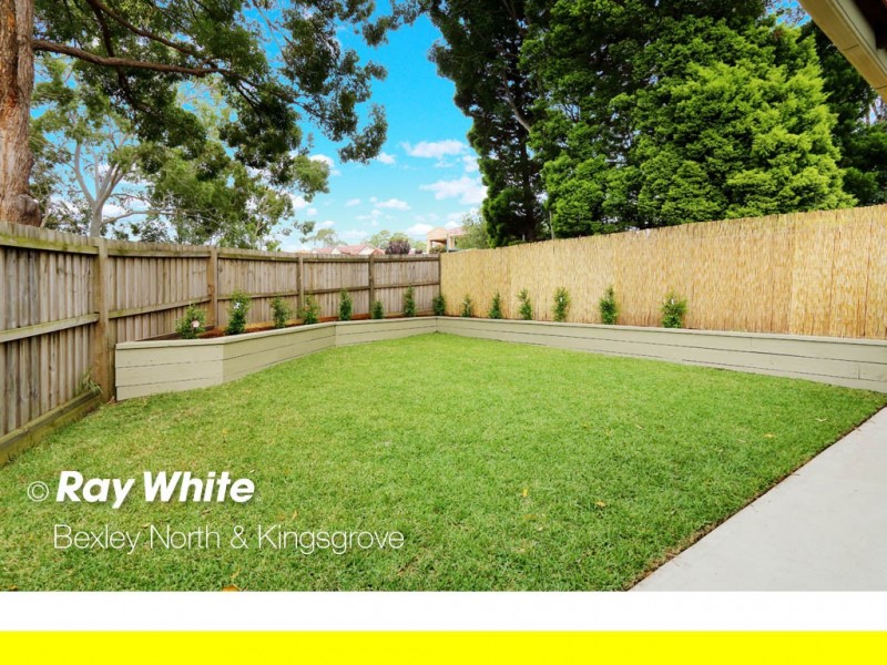 43 New England Drive, Kingsgrove NSW 2208