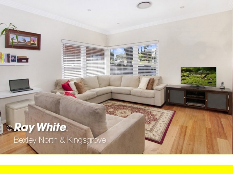 16 New England Drive, Kingsgrove NSW 2208