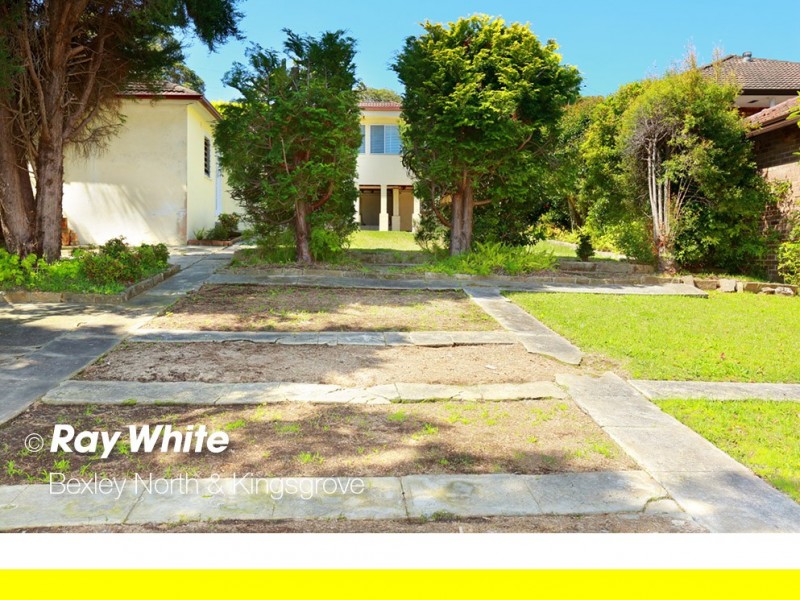 35 St Elmo Parade, Kingsgrove NSW 2208