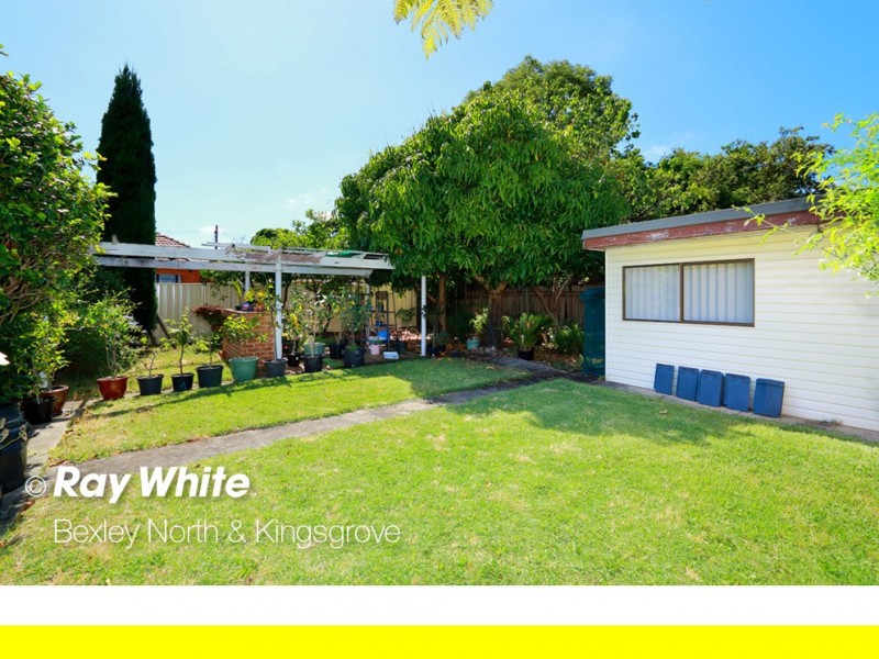 8 Hobbs Street, Kingsgrove NSW 2208