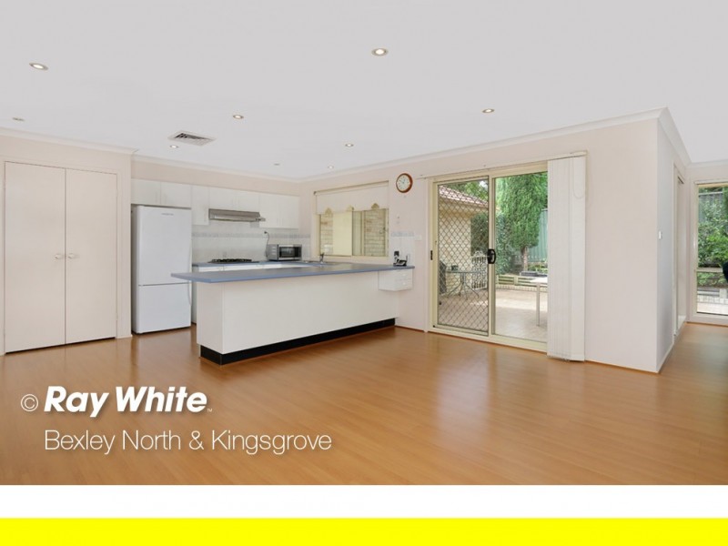 4a Oatley Street, Kingsgrove NSW 2208